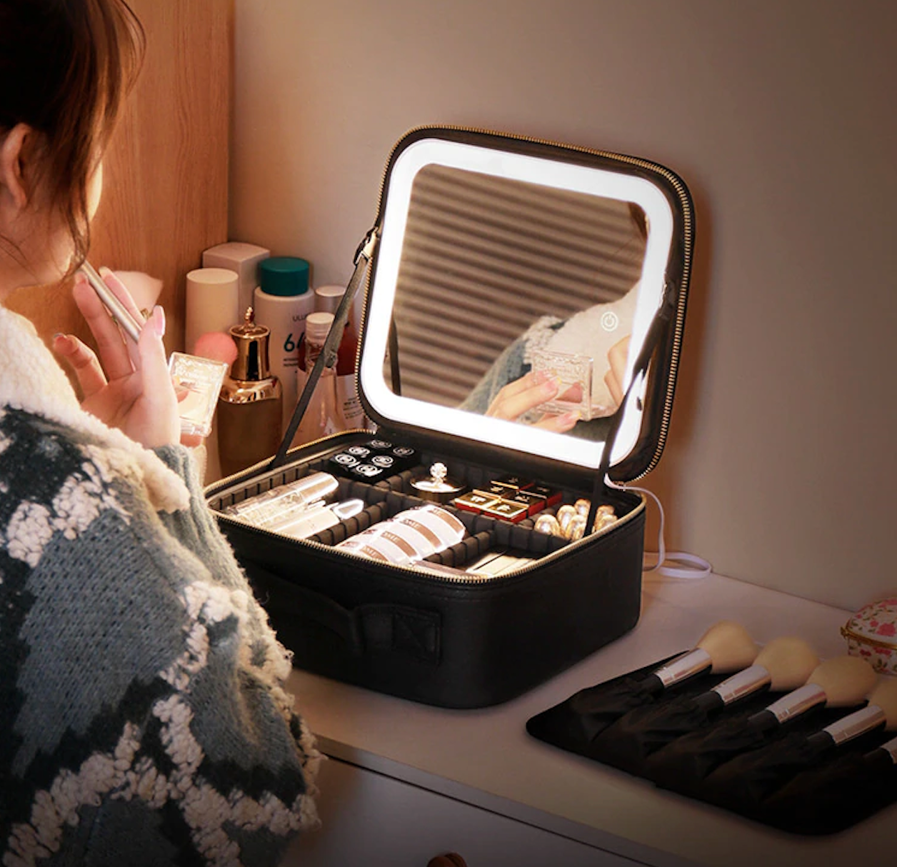 Makeup Bag with Light Up Mirror, Adjustable Dividers Makeup Bag with  Mirror, Waterproof Travel Makeup Bag with Lighted Mirror, Detachable Mirror  Make